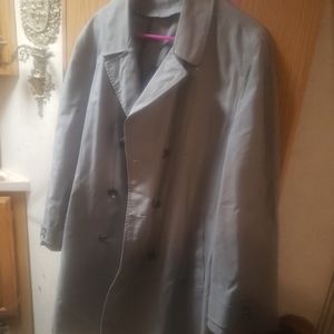 Aligator brand houndstooth trench coat for men